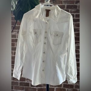 Women’s Wrangler Long sleeved snap up shirt.